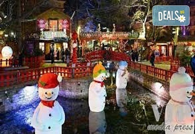 Коледна магия в Гърция: Екскурзия с водач и нощувка