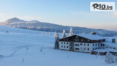 Коледна приказка в хотел 'Еделвайс' Узана: нощувки със закуска и вечеря