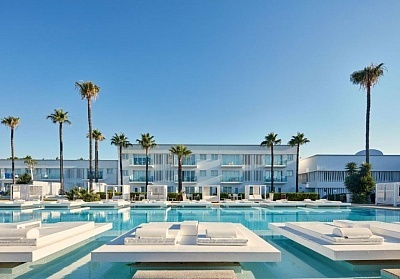 Last Minute в Кипър! Почивка в хотел SO WHITE CLUB RESORT 4*, Агия Напа! Чартърен полет от София + 7 нощувки на човек на база All Inclusive