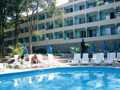 Last minute оферта в разгара на сезона, 7 дни All Inclusive в хотел Ариана, Китен