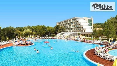 LAST MINUTE почивка в к.к. Албена от 11 Август до 30 Септември! Нощувка на база Ultra All Inclusive + чадър и шезлонг на плажа и басейна, от Хотел Ралица Супериор