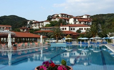 LAST MINUTE почивка в хотел Aristoteles Holiday Resort &amp; SPA 4*, Халкидики: 4, 5 или 7 нощувки на база закуска и вечеря или All Inclusive за 223 лв