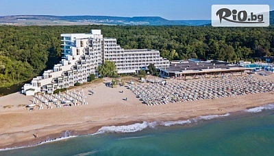 LAST MINUTE почивка на първа линия в Албена от 2 до 18 Юли! Ultra All Inclusive нощувка + външен басейн с минерална вода, 2 шезлонга и чадър на плажа, от Хотел Гергана 4*