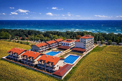 Летен релакс в Шкорпиловци: Бунгала Морски дюни