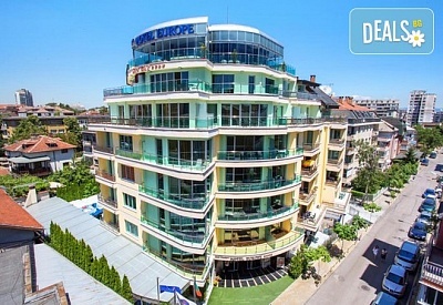 Луксозна нощувка със закуска в хотел Европа, София