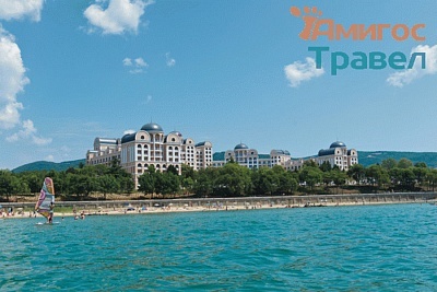 Луксозна почивка в хотел Dreams Sunny Beach Resort and Spa - Слънчев бряг, БЕЗПЛАТНО за 1 дете до 13 ненавършени години на Ол Инклузив, с чадъри и шезлонги на плажа