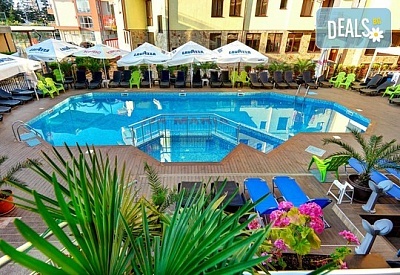 Луксозна почивка в хотел Тиа Мария, Слънчев бряг с All Inclusive