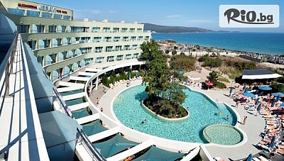 Луксозна почивка на първа линия в Приморско! All Inclusive нощувка + дете до 13.99г. БЕЗПЛАТНО + басейн и чадър и шезлонг на плажа, от Хотел Жерави Александрия Клуб 4*