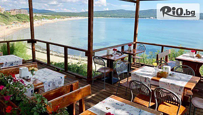 Лятна почивка на плаж в Приморско - хотел Пловдив с басейн и шезлонг