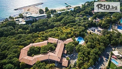 Лятна почивка на 150 метра от плажа в Златни пясъци! Нощувка на база All Inclusive + басейн, чадър и шезлонг, от Хотел Преслав