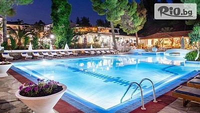 Лятна почивка в Никити, Ситония: 7 нощувки в Porfi Beach Hotel с басейн