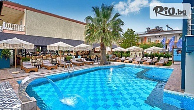 Лятна почивка в Паралия Катерини: комфорт, релакс и закуска в Hotel Principal