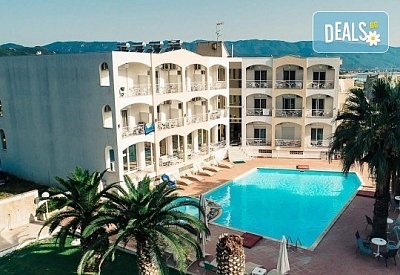 Лятна почивка на супер цена в Stavros Beach Hotel в Ставрос! 7 нощувки със закуски и вечери, възможност за транспорт
