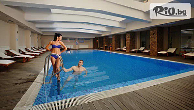 Лятна СПА почивка в хотел Сана СПА, Хисаря с минерален басейн и закуска
