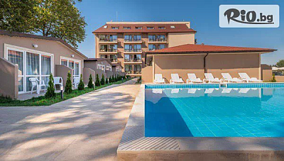 Лято 2026: All Inclusive в Сперанта Вили, Кранево: басейни, шезлонги и чадъри