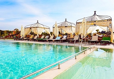 Лятна почивка в Балнеохотел Терма Палас 5* в Кранево с all inclusive и минерални басейни