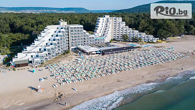 Лято 2026 на първа линия в хотел Славуна 4* Албена: All Inclusive + басейн, чадър и шезлонги