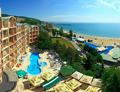 ЛЯТО НА ПЪРВА ЛИНИЯ С ДО 20% НАМАЛЕНИЕ ОТ ХОТЕЛ ЛУНА 4* ЗЛАТНИ ПЯСЪЦИ! ALL INCLUSIVE + ПОЛЗВАНЕ НА БАСЕЙН!