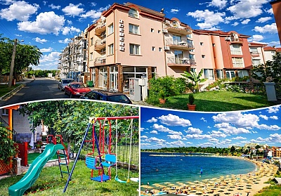 Лято 2026 в Равда: Нощувка до плажа в къща за гости Айсберг