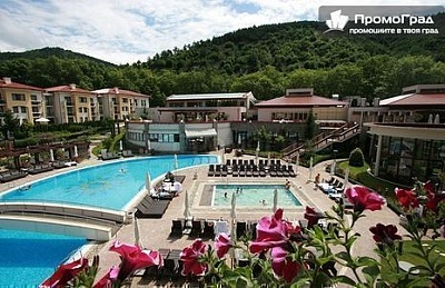 24-ти май в Парк хотел Пирин, Сандански с включена закуска и СПА