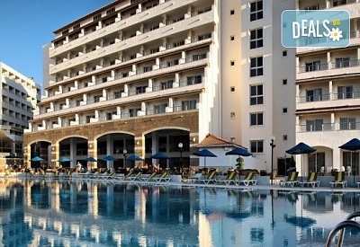 Майски празници в Batihan Beach Resort & Spa 4*+, Кушадасъ, Турция, с Вени Травел! 5 нощувки на база All Incl, възможност за транспорт