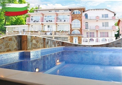 Мартенски празници в Огняново: 3 нощувки със закуски и вечеря