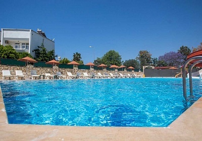 На 100 метра от плажа в Алания: Чартърен полет + 7 нощувки All Inclusive