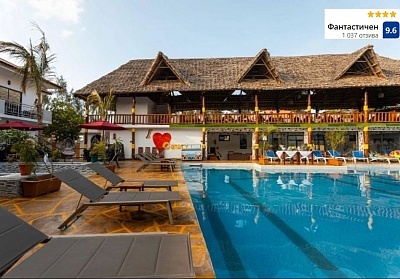 На 150 метра от плажа в Занзибар: Полет от София и 8 нощувки в Canary Golden Hotel 4*