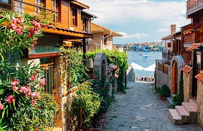 Международен фолклорен фестивал в Созопол: Специално събитие с 2 нощувки в хотел