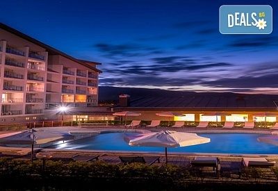 Неделна СПА почивка в Парк хотел Кюстендил с нощувка и минерален басейн