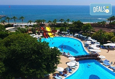 Неустоимо ULTRA ALL INCLUSIVE предложение за Великденските и Майски празници в Palmeras Beach Hotel 5*, 10 дни/ 7 нощувки транспорт и безплатно настаняване на дете до 12.99 г. от Belprego Travel