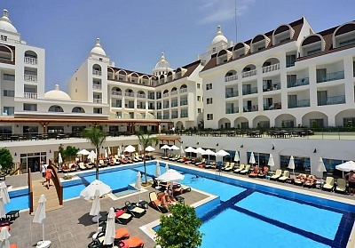 Незабравима лятна почивка в Сиде, Турция с Ultra All Inclusive в Side Crown Serenity 5*