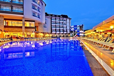 Незабравима почивка в Сиде, Турция: All Inclusive в RAMADA RESORT SIDE 4*