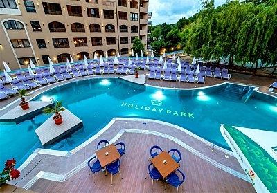 Незабравима почивка в Златни пясъци: All Inclusive в хотел Холидей Парк