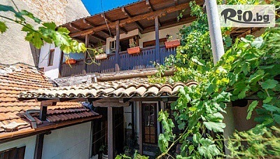 Нощувка и чаша вино във Винената къща, старият град на Велико Търново