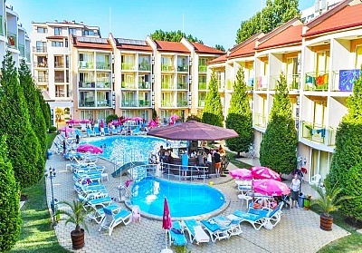 Нощувка на човек на база All Inclusive + анимация + басейн в хотел Сън сити, Слънчев бряг