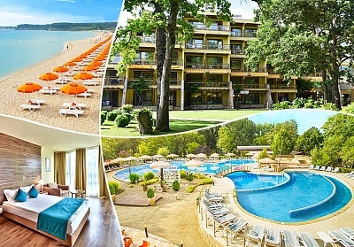  Нощувка на човек на база All Inclusive + басейн в хотел Магнолиите, на 200м. от плажа в Приморско 