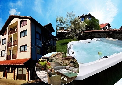 Нощувка със закуска и джакузи с минерална вода в Добринище