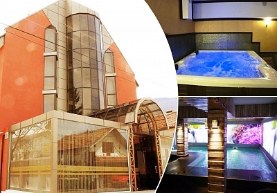  Нощувка на човек със закуска и вечеря + басейн и релакс зона в РЕНОВИРАНИЯ хотел Виа Лакус, Сапарева баня! 