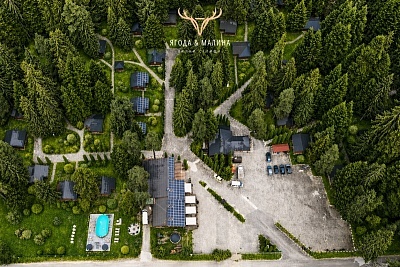 Нощувка в напълно оборудвани къщи сред природата във Вилни селища Ягода и Малина, Боровец