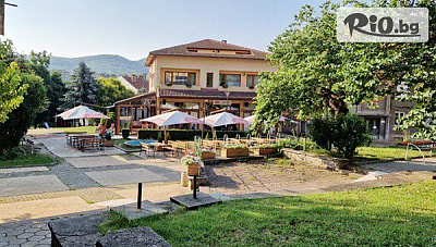 Нощувка в Семеен хотел Интер, Дряново, с удобства и ресторант