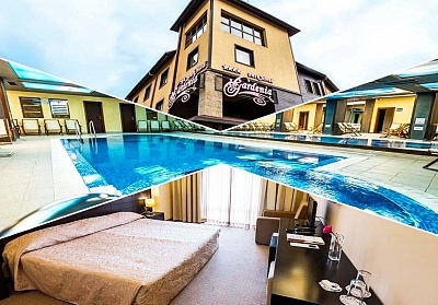 Нощувка със закуска в Банско с басейн и СПА център