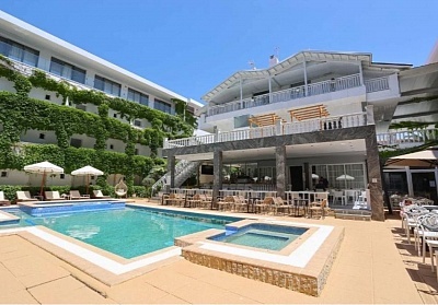 Нощувка със закуска в Olympic Kosma Hotel, Ханиоти, Гърция