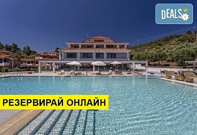 3+ нощувки на човек на база Закуска и вечеря, All inclusive в Lagomandra Beach Hotel 4*, Неос Мармарас, Халкидики