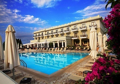  2+ нощувки на човек със закуски и вечери + басейн в Danai Hotel and Spa, Пиерия, Олимпийска Ривиера.  Дете до 5.99г. БЕЗПЛАТНО 