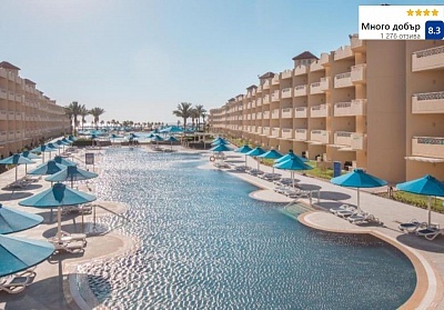 Нова Година в AMWAJ BLUE BEACH RESORT & SPA 4*, Хургада, Египет - 5 нощувки All Inclusive
