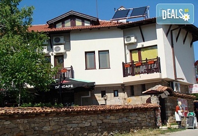 Нова година в Арбанаси: Луксозен престой със закуска и вечеря