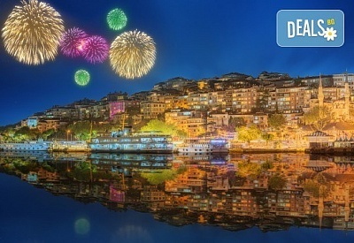 Нова година в Истанбул, с ТА АПОЛО! 3 нощувки със закуски в Klas Hotel 4*, пешеходна обиколка в Истанбул, възможност за Новогодивна вечеря на яхта или в ресторант „Klas“!