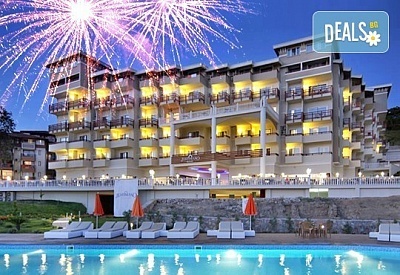 Нова година 2017 в Justiniano Deluxe Resort Hotel 5*, Анталия! 4 нощувки със закуски и вечери или на база All Inclusive и Новогодишна вечеря!