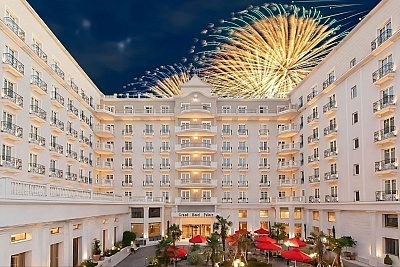 Нова Година в Солун, Гърция: Насладете се на празнично уединение в Grand Hotel Palace 5*